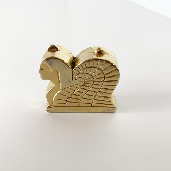 Vintage Sphinx Pavot Amun Solid Perfume Compact Gold Tone Egyptian Figural Rare - Picture 3 of 9